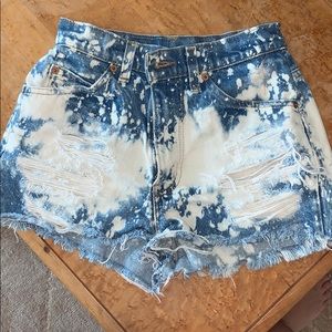 Levi’s shorts